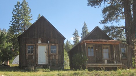 Cabins in Atlanta Idaho